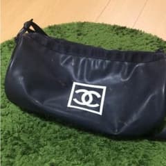 難ありシャネルスポーツバッグのサムネイル