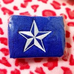 シド マオ リストバンドのサムネイル