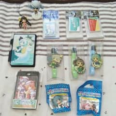 値下げ!!携帯ストラップ　パスケース　フィギュア等12点セットのサムネイル