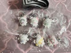 サンリオ　めじるしアクセサリー　ふわふわスノーのサムネイル