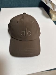 Alo パフォーマンス Off-Duty キャップ - メルカリ