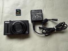 【訳あり】Nikon COOLPIX S8200 デジタルカメラ　充電器付きのサムネイル