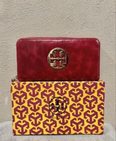 [Final Price] Used, excellent condition Tory Burch long wallet with box.