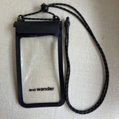and wander 防水ケース スマホケース