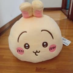 ☆*☆様 ちいかわ プレミアムドームクッション うさぎのサムネイル