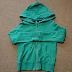 120サイズ☆薄手パーカーのサムネイル