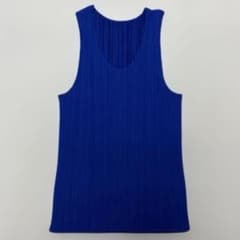 ◇PLEATS PLEASE 　イッセイミヤケ◇ カラフルノースリーブトップス イッセイミヤケ PLEATS PLEASE ノースリーブ トップス ブルー - メルカリ