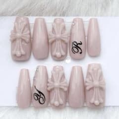 現品♡ちゅるん シズニルック クロム 推し活 y2k バレエコア ネイルチップのサムネイル