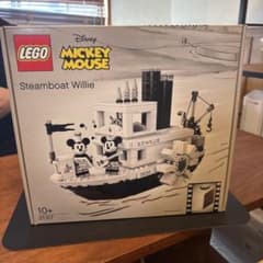 未開封品LEGO Steamboat Willie 21317のサムネイル