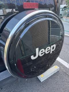 【9月末まで出品】Jeep JKラングラー タイヤカバーのサムネイル