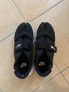 【ニモ様専用】NIKE ナイキ アクアリフトのサムネイル