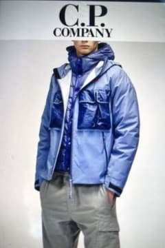 C.P. COMPANY ゴアテックス ダウンジャケット 定価17万 - メルカリ