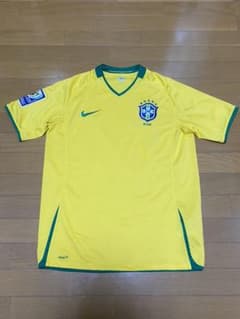 ナイキ ブラジル代表ユニフォーム　Mサイズのサムネイル