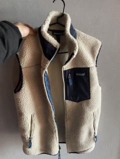 Patagonia フリースベスト アイボリー/ネイビーのサムネイル