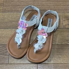 STEVE MADDEN キッズ サンダルのサムネイル
