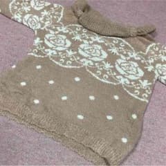 ニット⭐️値下げしました！のサムネイル