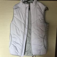 ダウンベスト購入してから１回も着ていませんのサムネイル