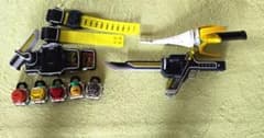 仮面ライダー 鎧武変身ベルトと武器セットのサムネイル