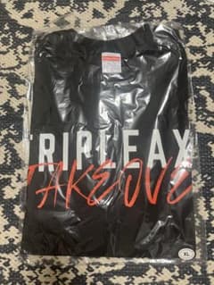 TRIPLE AXE TAKEOVER T-SHIRTのサムネイル