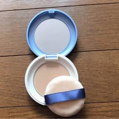 UVカット サンスクリーンパウダーのサムネイル