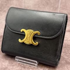 【未使用級】セリーヌ　三つ折り　財布　トリオンフシャイニー　コンパクト 未使用級】セリーヌ 三つ折り 財布 トリオンフシャイニー コンパクト