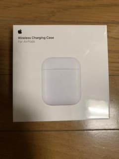 Apple AirPods wireless charging caseのサムネイル