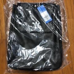 値下げ  アディダスオリジナルス リュックのサムネイル