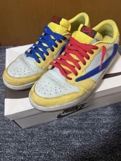 Travis Scott × Nike Air Jordan 1のサムネイル
