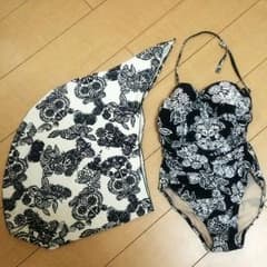 値下げ！ パレオ付き バンダナ柄 水着のサムネイル