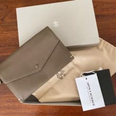 arts&science HIN 4pocket purse ゴート‥ベージュのサムネイル