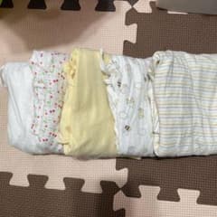 ベビー長肌着のサムネイル