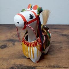 お馬玩具　張り子　アンティーク玩具 Es14 首振り 張り子 馬 置物 郷土玩具 民芸品 チャグチャグ馬コ - メルカリ