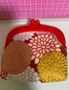 ハンドメイド　がま口　ポーチ　小物入れのサムネイル