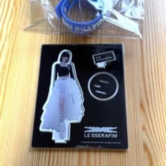 新品未開封】LE SSERAFIM ルセラフィム アクリルスタンド チェウォン