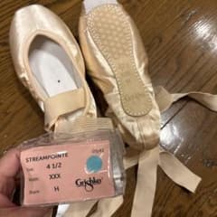 Grishko トゥシューズ 4.5 XXX H Grishko トゥシューズ 4.5 XXX H - メルカリ