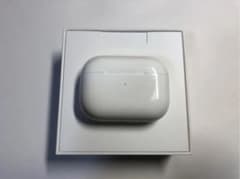Apple AirPods ケースのみのサムネイル