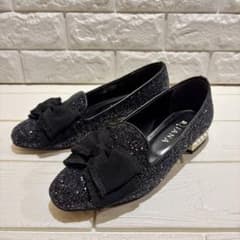 【美品】DIANA グリッター リボン ビジューヒール フラットシューズ24cmのサムネイル