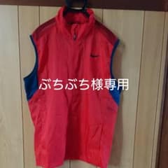 NIKE ベストのサムネイル