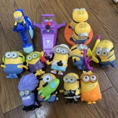 フィギュア ミニオン 12体セットのサムネイル