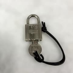 HERMES カデナ パドロック 南京錠 110 シルバー HERMES カデナ シルバー 110番 パドロック 南京錠 - メルカリ