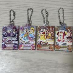 アイカツ！ガチャガチャキーホルダー いちご、らん、おとめのサムネイル