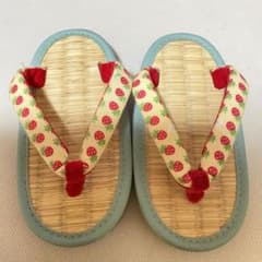 ケンコーミサトッ子　草履のサムネイル