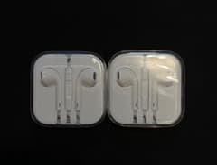 Apple純正 イヤホンライトニング 2個 プラスチック箱入りのサムネイル