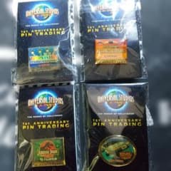 ユニバーサル・スタジオ・ジャパン 1周年記念ピンバッジセット - メルカリ