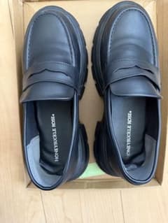 HONEYSUCKLE ROSE 厚底ローファー ブラックのサムネイル
