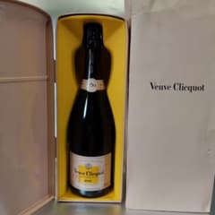 Veuve ClicquotSMEGクーラーボックス ロゼシャンパン250年記念 - メルカリ