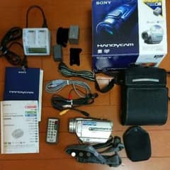 あい様専用  最終値下げ！SONY ハンディカム DCR-DVD505のサムネイル