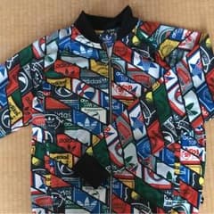 adidas ジャケットのサムネイル
