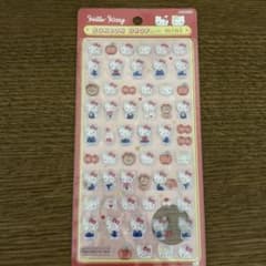 キティ　赤　ミニ　ボンボンドロップシールのサムネイル