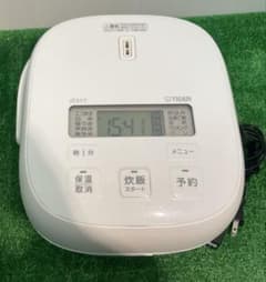 TIGER ホワイト炊飯器 デジタル表示 3合炊き - メルカリ